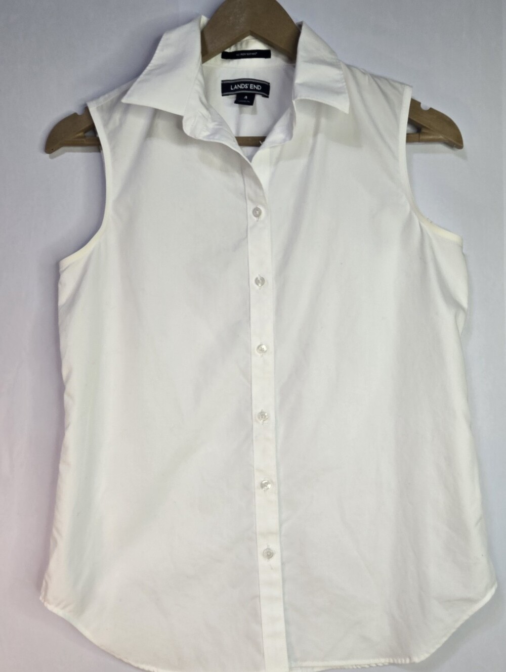 Lands' End Size 4 Women's Sleeveless No-Iron Supima Button-Down Shirt - White - Picture 1 of 9